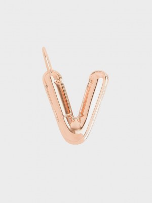 Charles & Keith Alphabet 'V' Charm Rosa Gold | RMXN96012