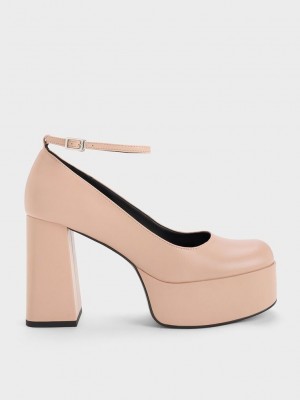 Charles & Keith Ankle-Riemen Plattform Pumps Beige | BNUD27139
