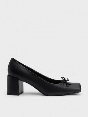 Charles & Keith Bow Square-Kappe Pumps Schwarz | CRZN63752