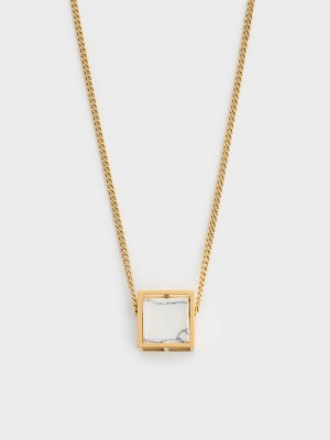 Charles & Keith Briar Square Necklace Gold | COJD96845