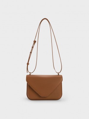 Charles & Keith Camelia Envelope Crossbody Bag Schokolade | EQGJ60798