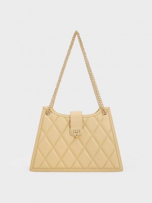 Charles & Keith Cressida Gesteppt Trapeze Chain Bag Beige | XNMD74609