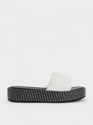 Charles & Keith Crystal-Embellished Flatform Sandals Weiß | NGSV35604