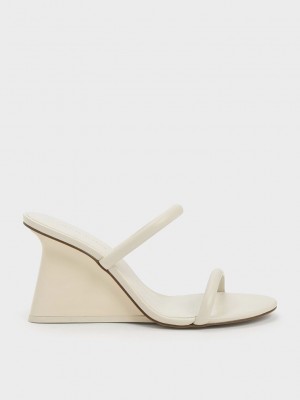 Charles & Keith Double Riemen Wedge Mules Rosa | GMQF17235