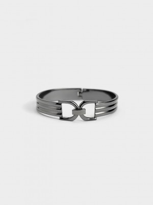 Charles & Keith Gabine Cuff Bracelet Schwarz | NPYA10693