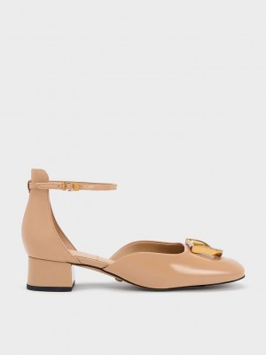 Charles & Keith Gabine Lack Leder D'Orsay Pumps Beige | PLNS42309