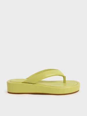 Charles & Keith Gepolstert Plattform Tanga Sandals Hellgrün | IMCB89310