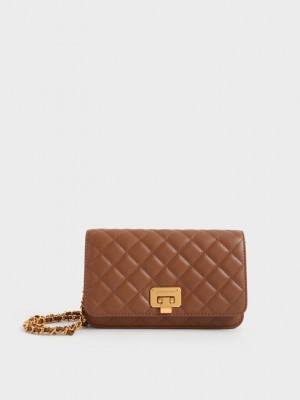 Charles & Keith Gesteppt Push-Lock Clutch Schokolade | JDRE82015