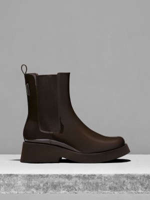 Charles & Keith Giselle Lack Chelsea Boots Braun | GIKU92564
