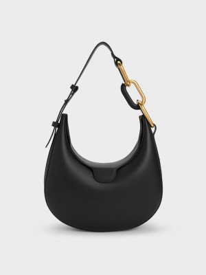 Charles & Keith Kora Metallic-Accent Moon Bag Schwarz | RWPK51073