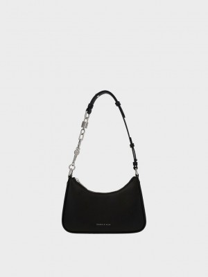 Charles & Keith Lock & Key Chain Handle Trapeze Bag Schwarz | VDLC85314
