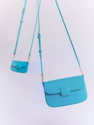 Charles & Keith Micro Koa Square Push-Lock Bag Blau | UMEI56824
